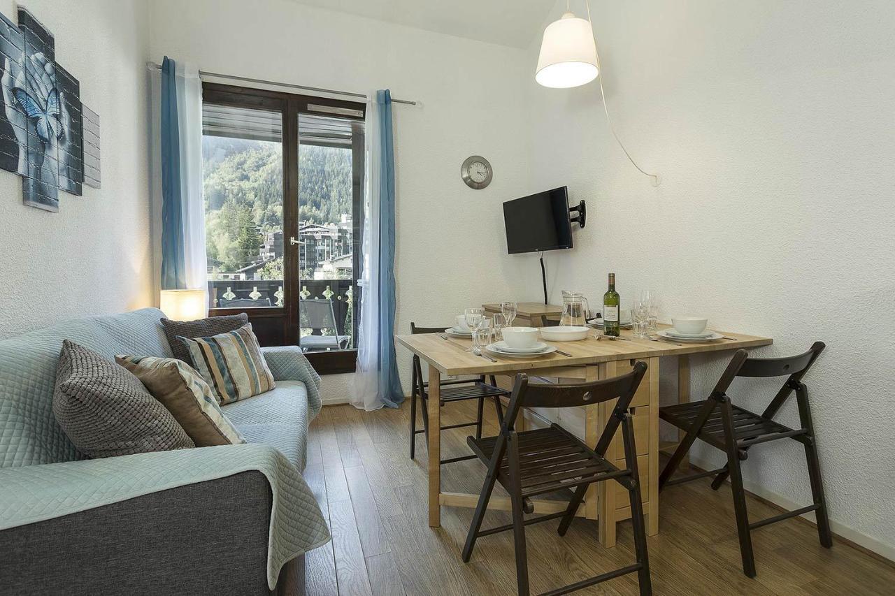 Apartment Forclaz 4B - Alpes Travel - Central Chamonix - Sleeps 4 Exteriér fotografie
